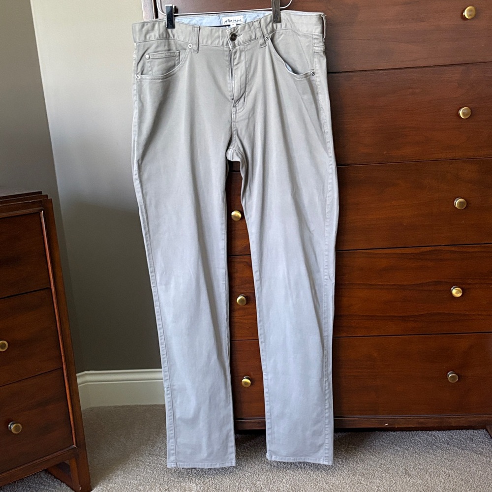 Peter Millar Light Khaki Chinos Gray size 34
